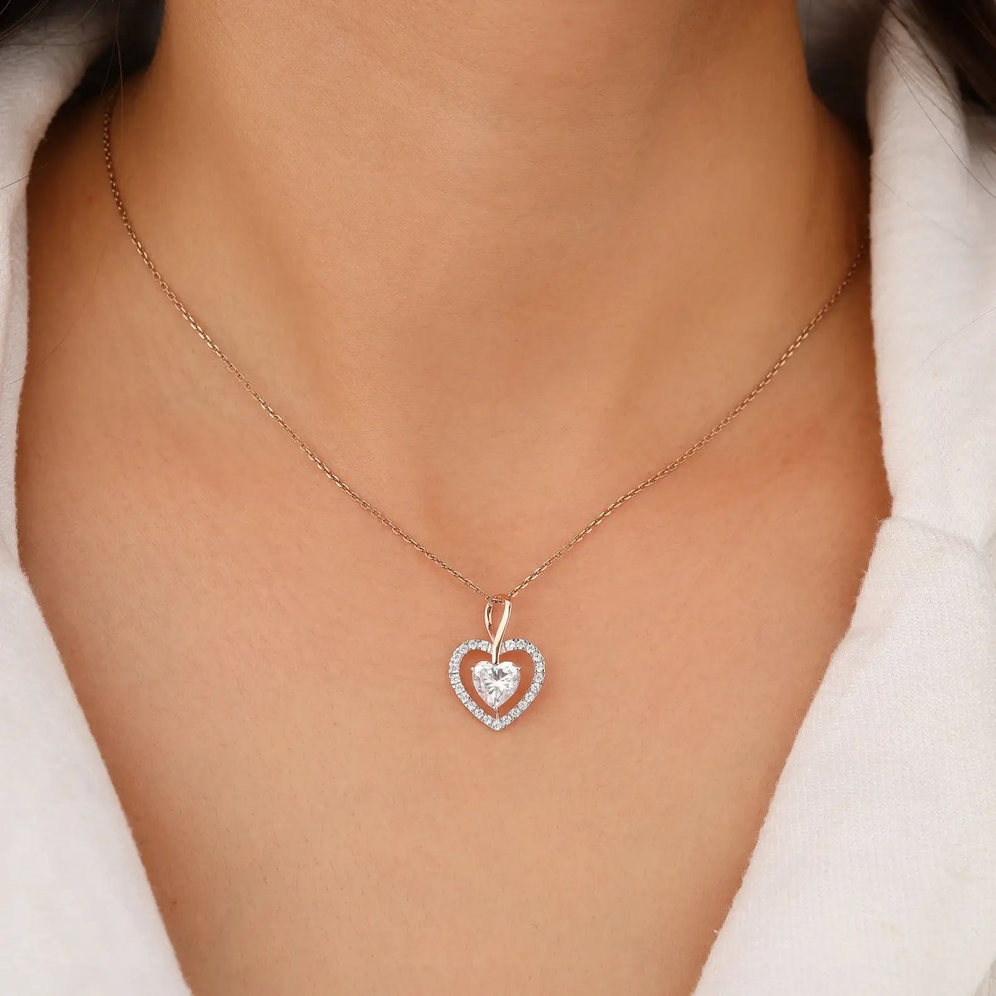 Klassische Halskette mit im Labor gezüchtetem Diamant-Solitär