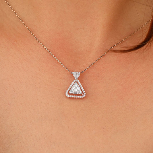 Halskette in Illusionsfassung mit Diamanten aus ethischer Gewinnung