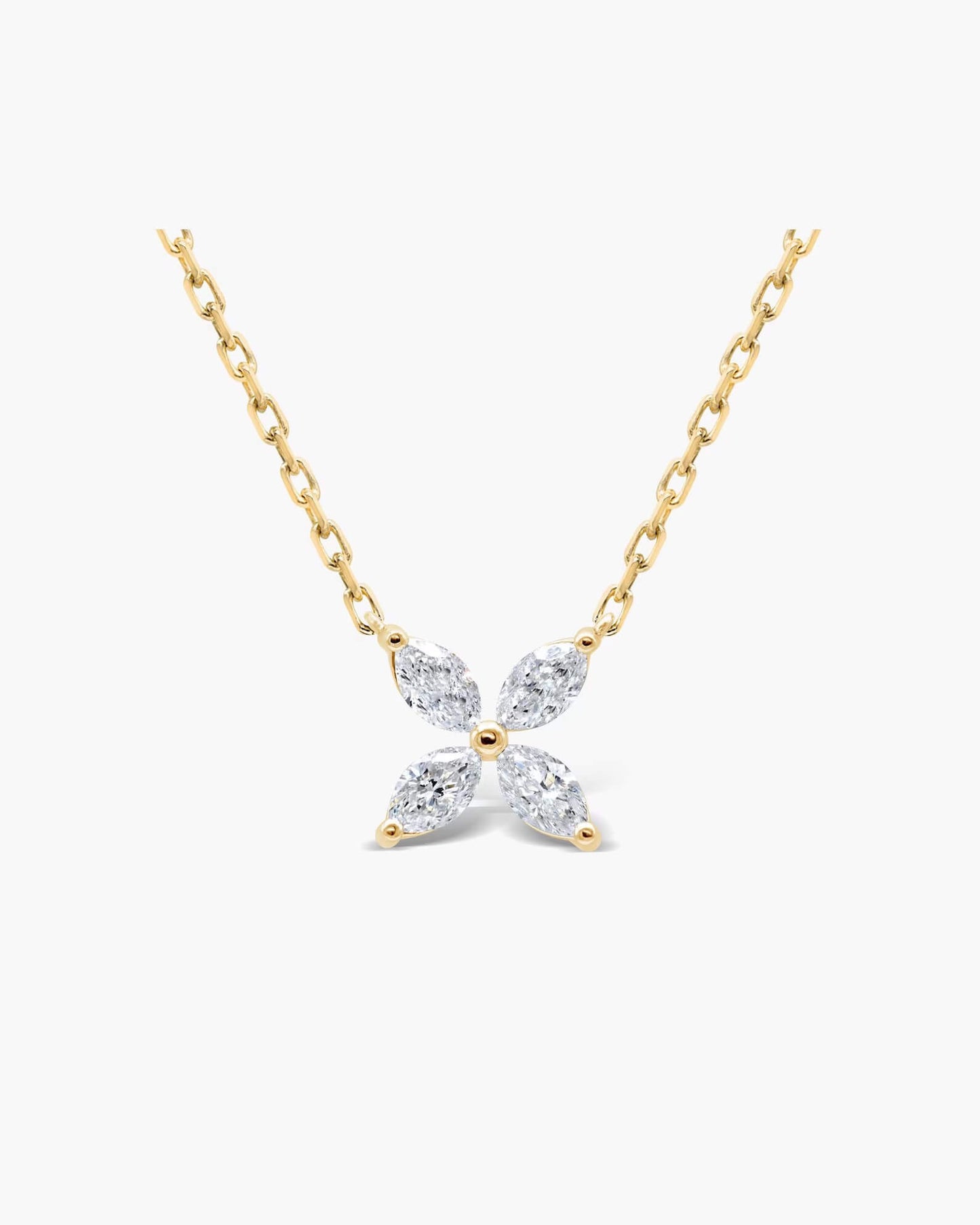 Schmetterlingskette mit im Labor gezüchteten Diamanten im Marquise-Schliff