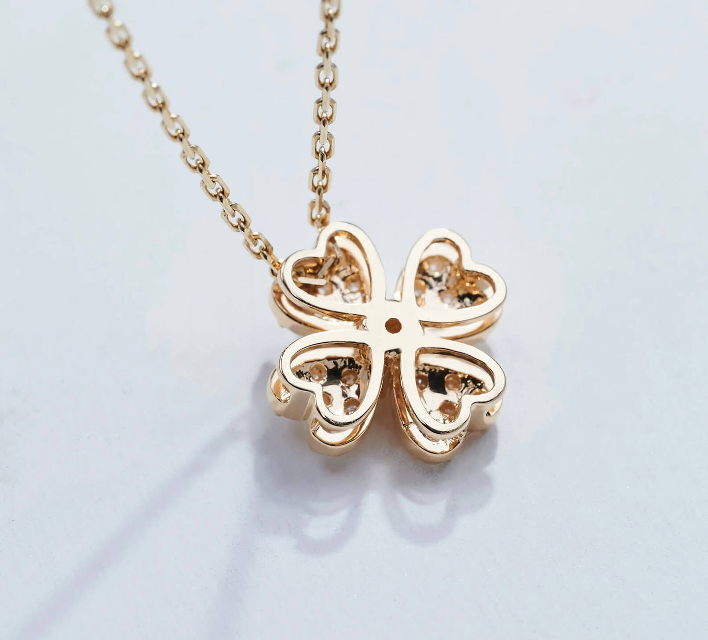 Halskette mit im Labor gezüchteten Diamanten für ein bleibendes Statement