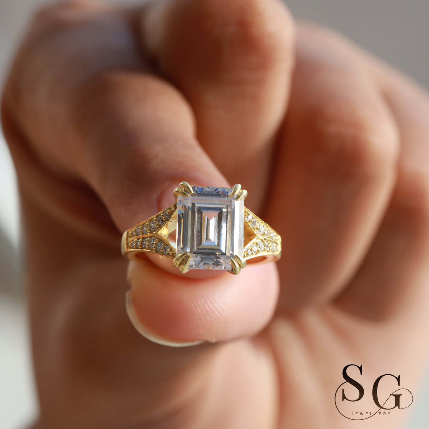Emerald Cut Lab Grown Diamond Engagement Ring