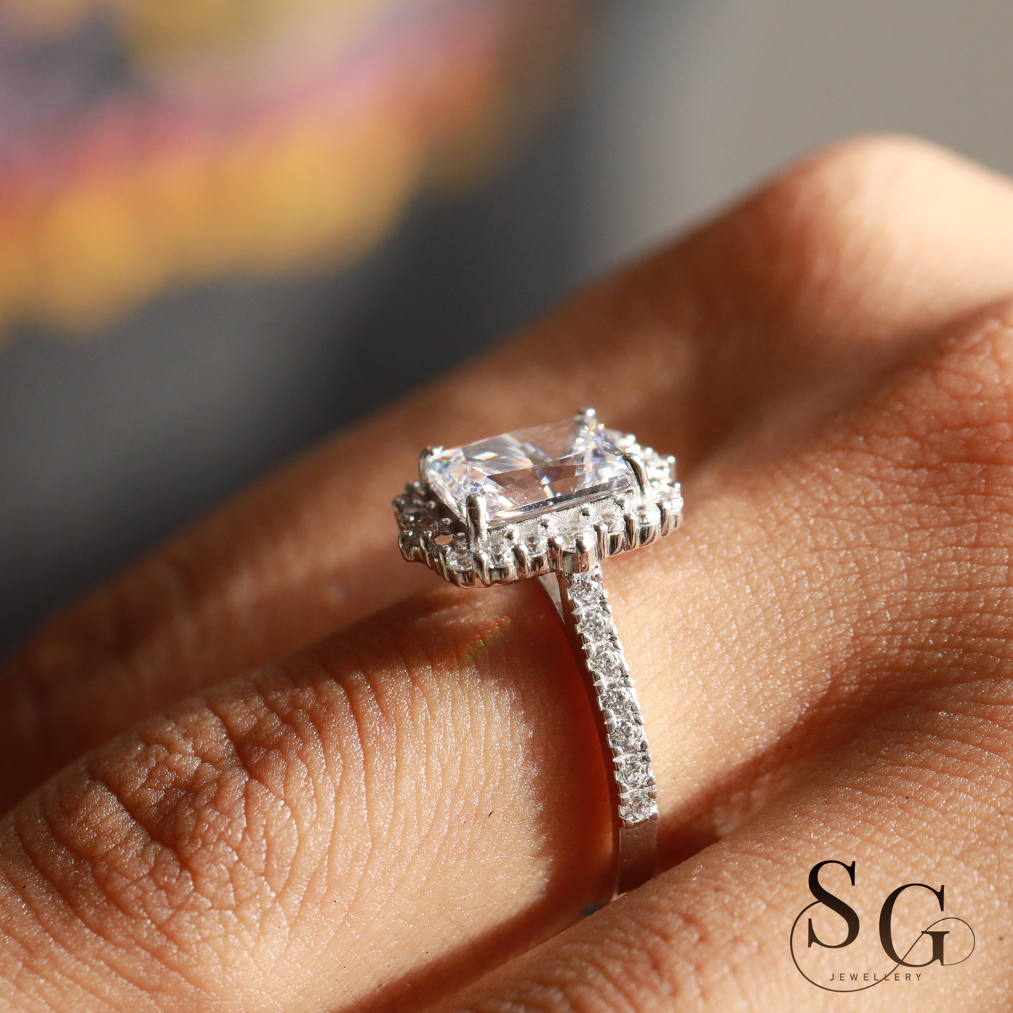 Halo Set Round Diamond with Center Radiant Cut Lab Grown Diamond Engagement Ring