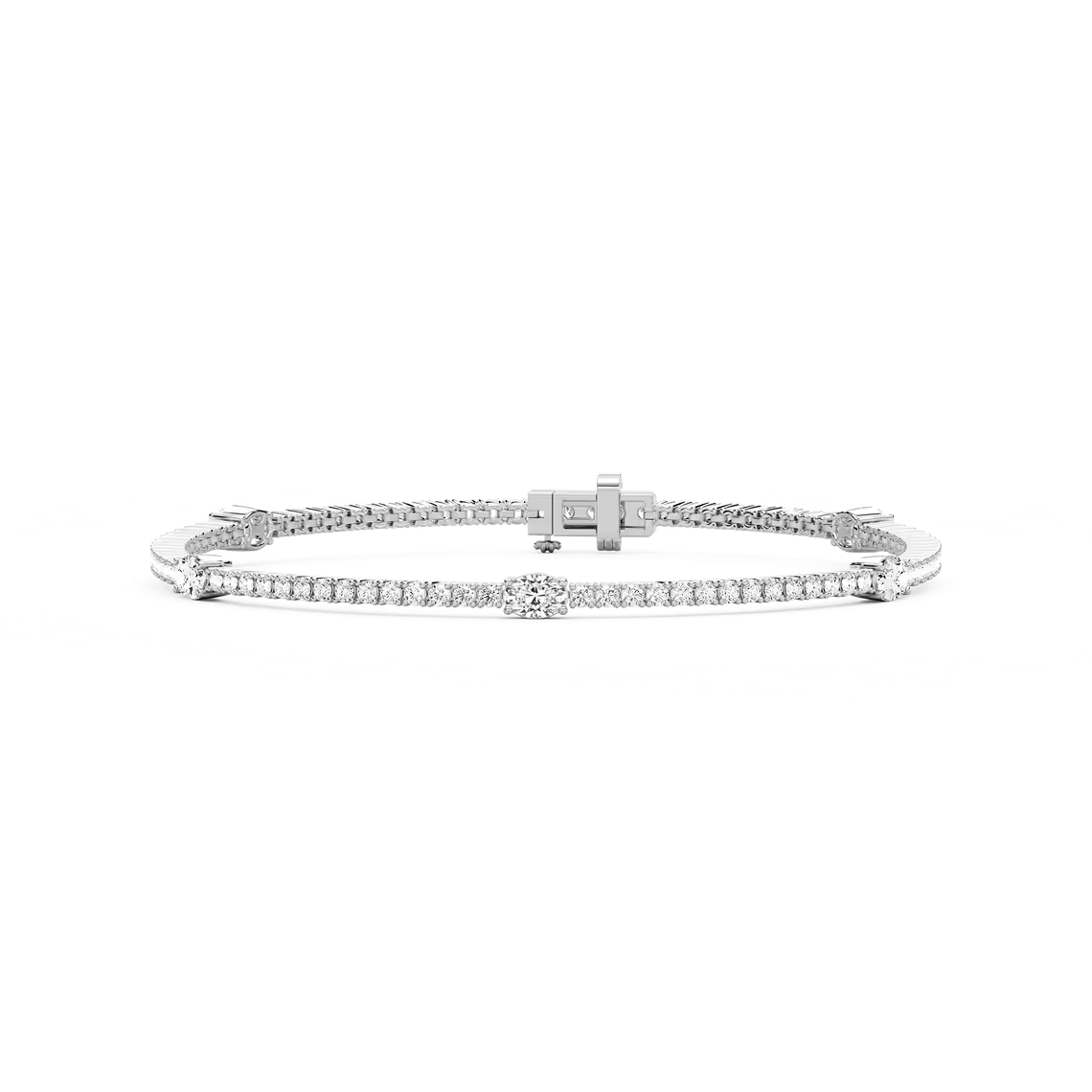 Tennisarmband mit fünf ovalen Elementen