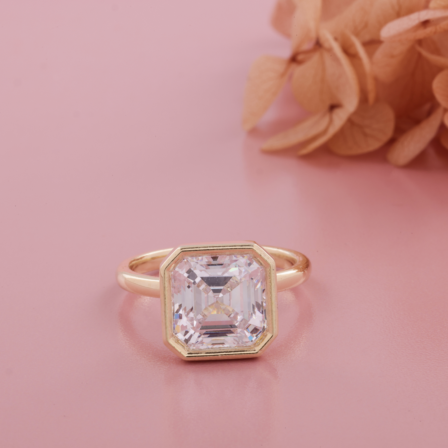 Verlobungsring mit 3 Karat Princess-Schliff-Diamanten aus Laborzucht